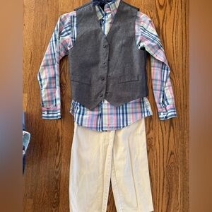 Boys IZOD 4 piece suit, size 10